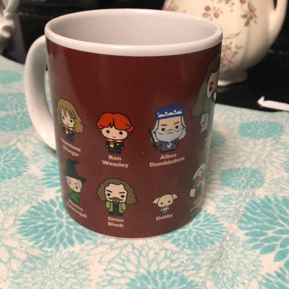 🎃Harry Potter Bobble Head Characters Mug- 498 *mug deal. $15 or $12 w/offer - Picture 1 of 3